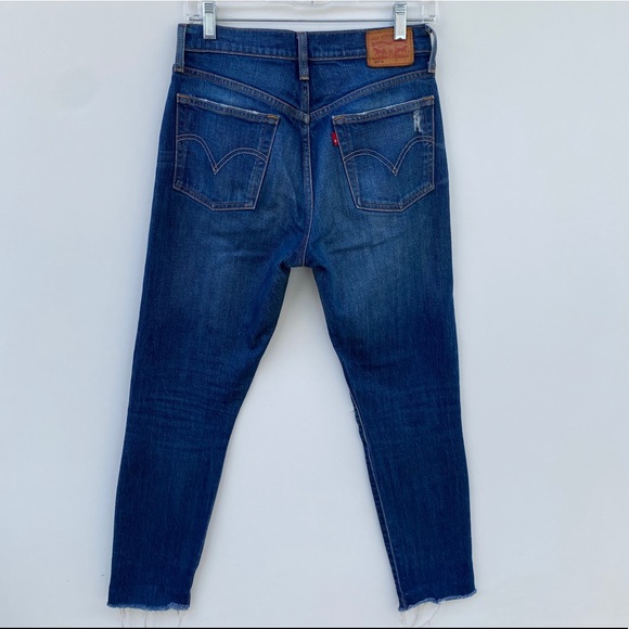 Levi's 501 Distressed Jeans Size 26x30 - Picture 7 of 9